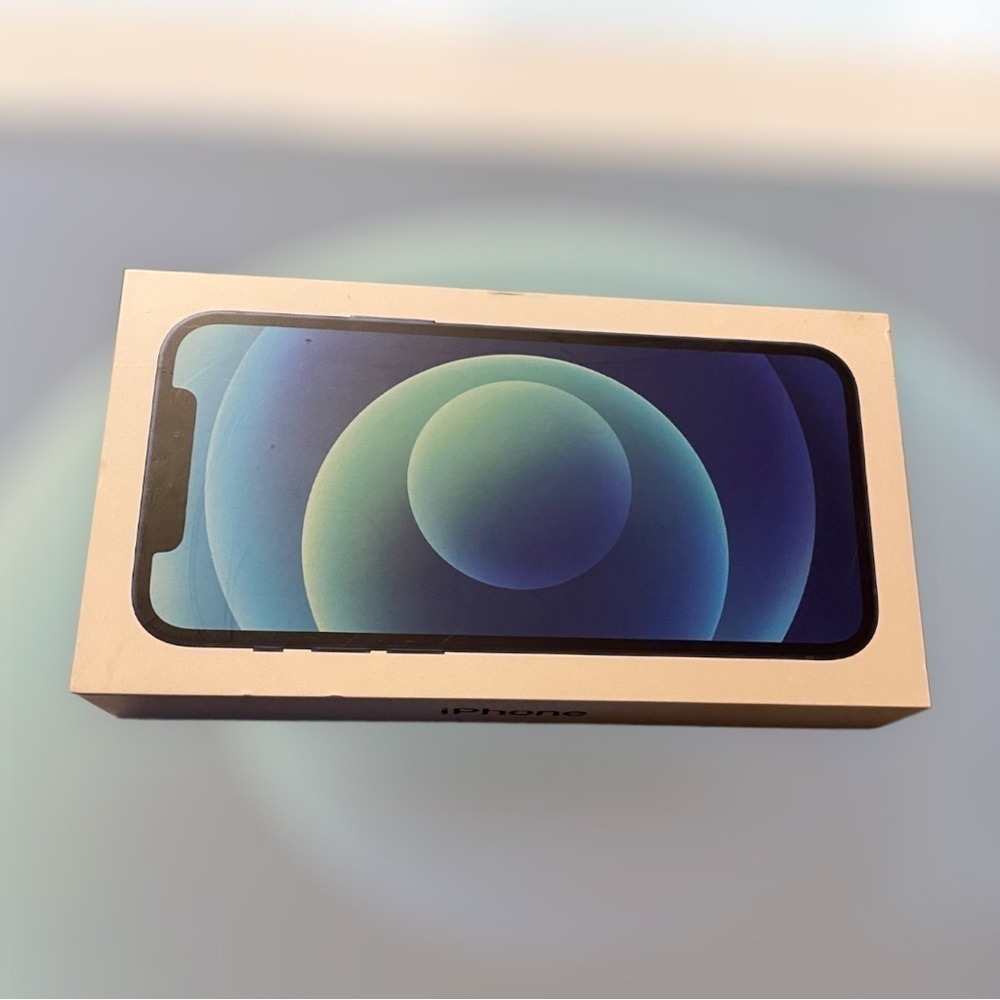 𝅺iphone 12 empty box